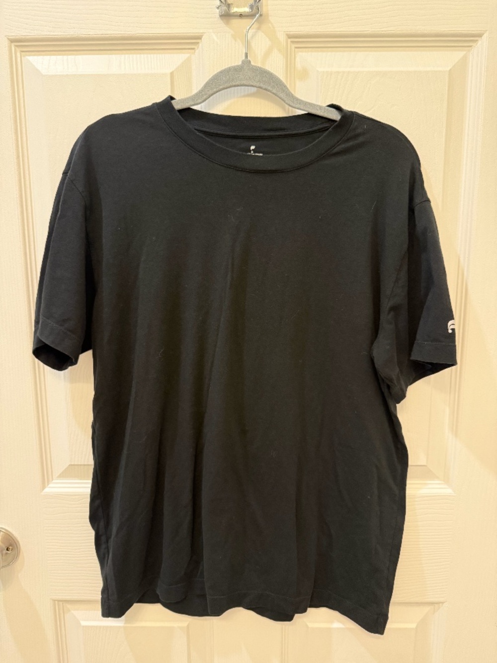 Fabletics Black Relaxed Fit Crewneck T-Shirt Size M